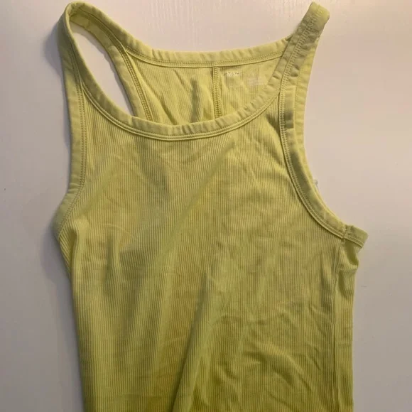5/$10 Aerie Yellow Ribbed Tank Top - Picture 2 of 5